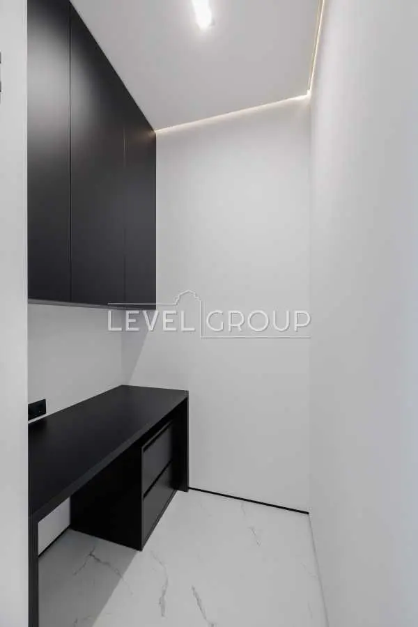 Фото Selling a 1-room apartment, 60.8 sq.m., Mykoly Pymonenka Street 19 Kyiv, price: 215000 USD, code 8564