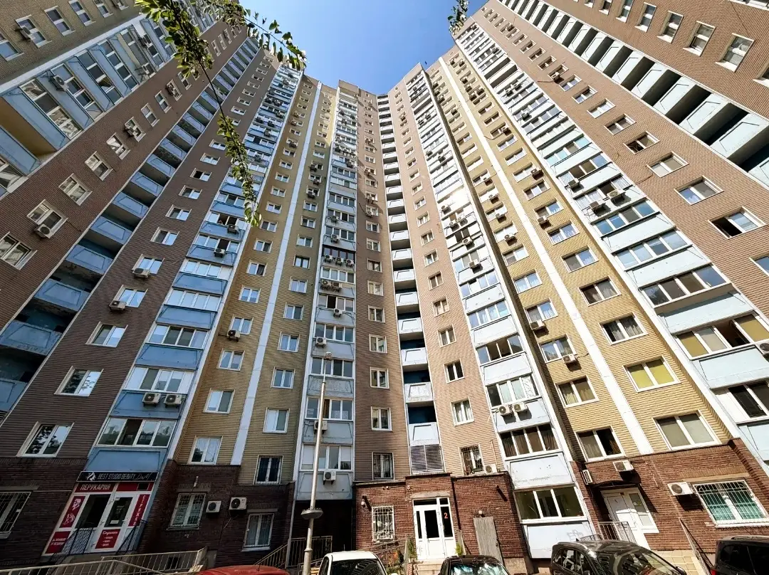 Фото Зняти 1 кімнатну квартиру, Європейського Союзу просп. 19а Київ в довгострокову оренду, ціна: 17000 UAH, код 8566