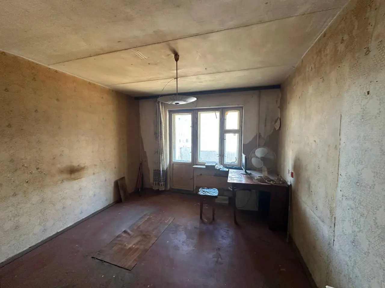 Фото Selling a 1-room apartment, 32 sq.m., Chervonoyi Kalyny avenue (Volodymyra Maiakovskoho Avenue) 60/10 Kyiv, price: 30000 UAH, code 8568