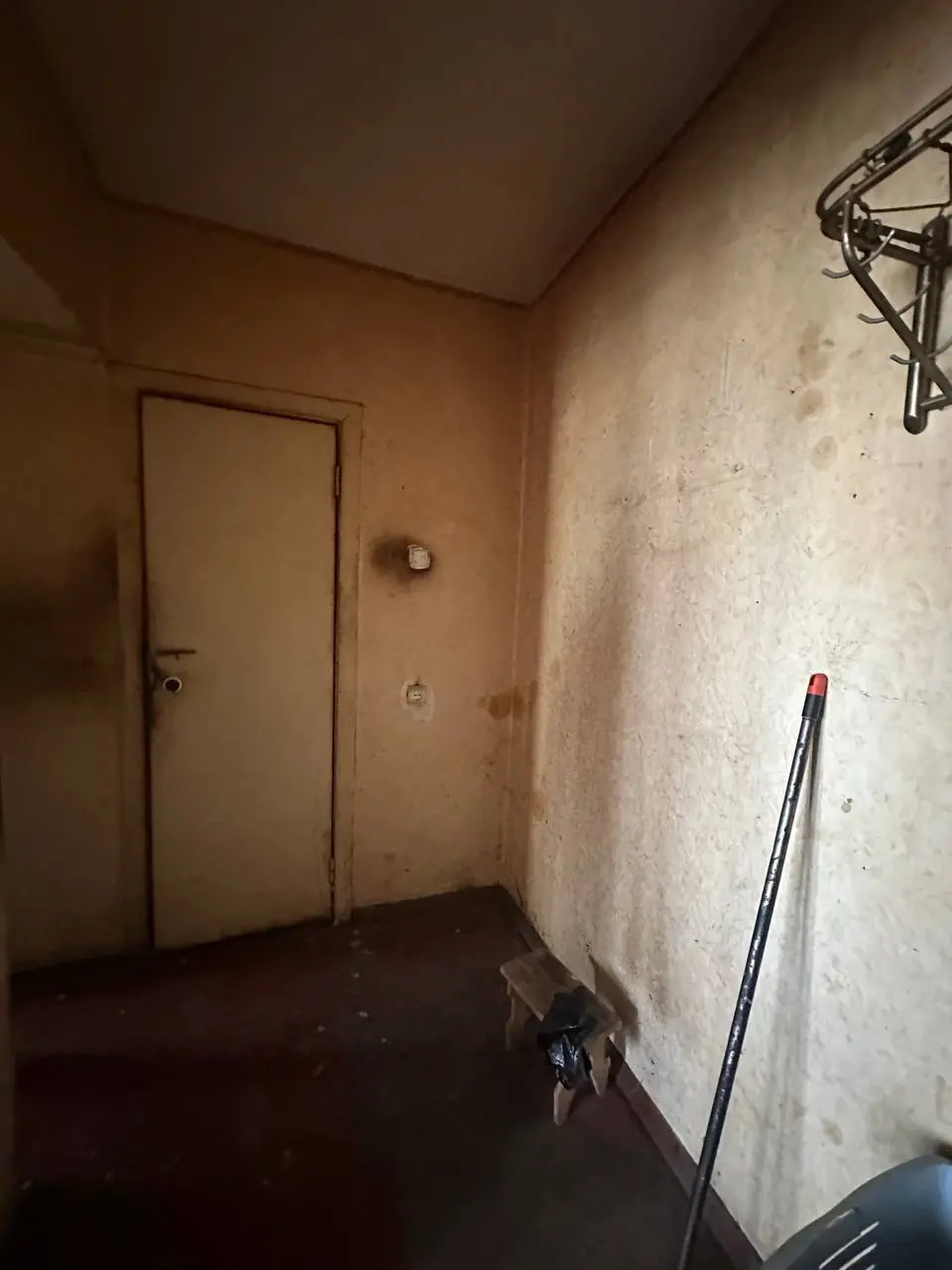Фото Selling a 1-room apartment, 32 sq.m., Chervonoyi Kalyny avenue (Volodymyra Maiakovskoho Avenue) 60/10 Kyiv, price: 30000 UAH, code 8568