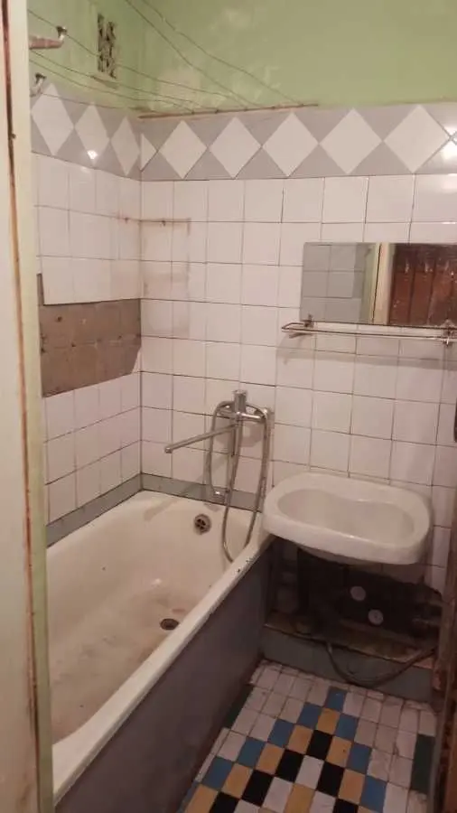 Фото Selling a 3-room apartment, 70 sq.m., Bulhakova Street 5 Kyiv, price: 59900 USD, code 8572