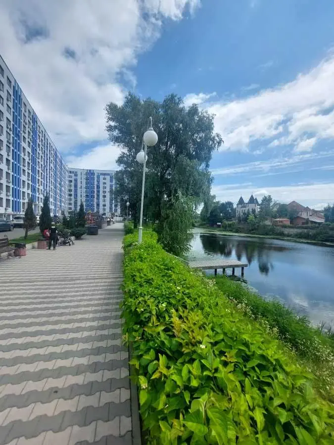 Фото Зняти 1 кімнатну квартиру, Малопідвальна вул.  Київ в довгострокову оренду, ціна: 15000 UAH, код 8578