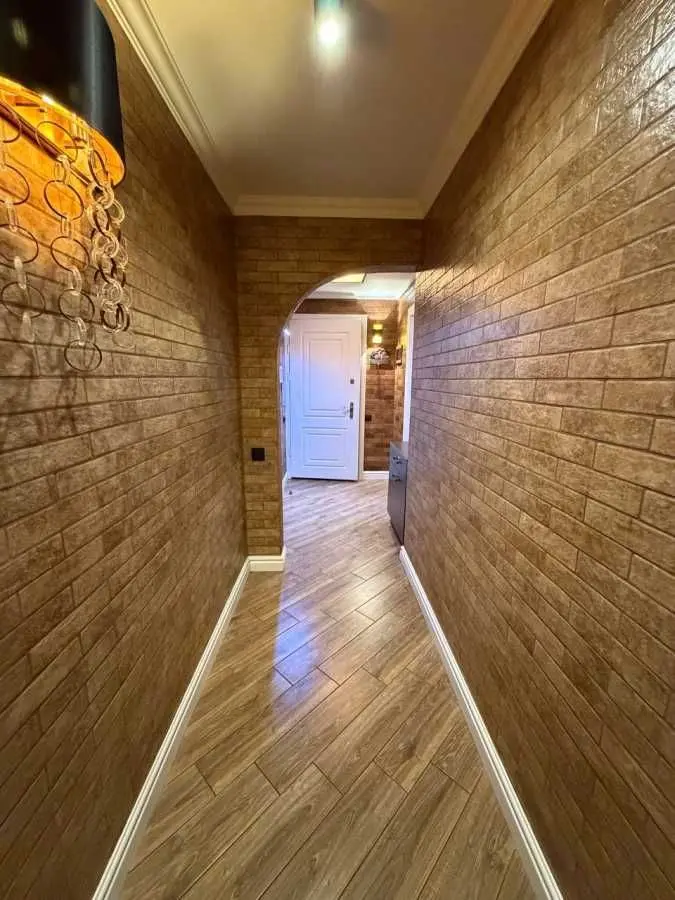 Фото Продаю офис, 45 кв. м, Деревлянская ул. (Якира)  Киев, цена: 70000 USD, код 8579
