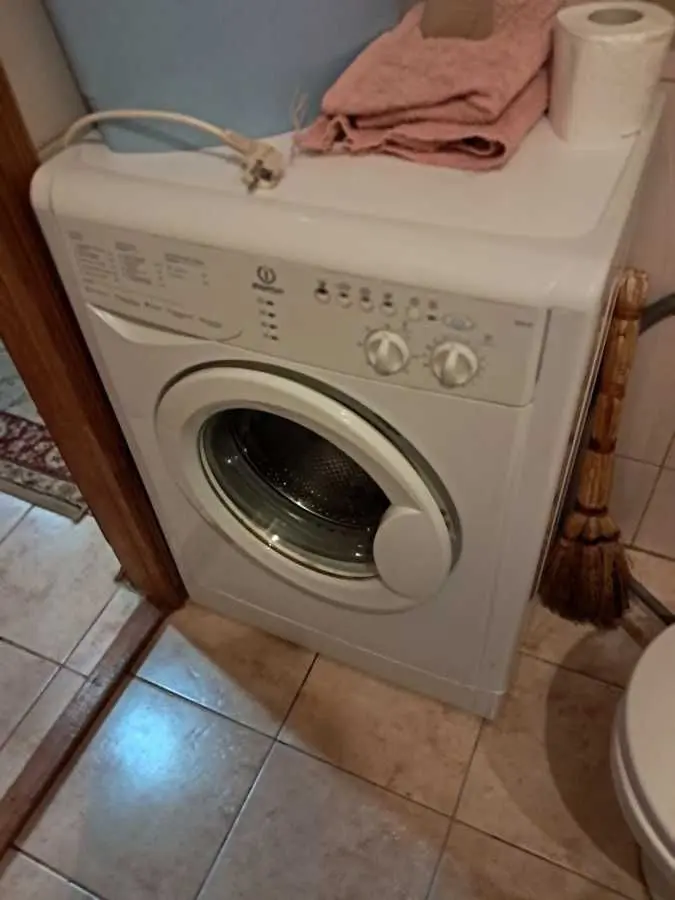 Фото Зняти 1 кімнатну квартиру, Райдужна вул. 13в Київ в довгострокову оренду, ціна: 8800 UAH, код 8581