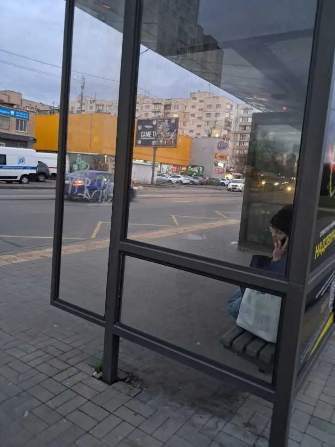 Фото Зняти 1 кімнатну квартиру, Райдужна вул. 13в Київ в довгострокову оренду, ціна: 8800 UAH, код 8581