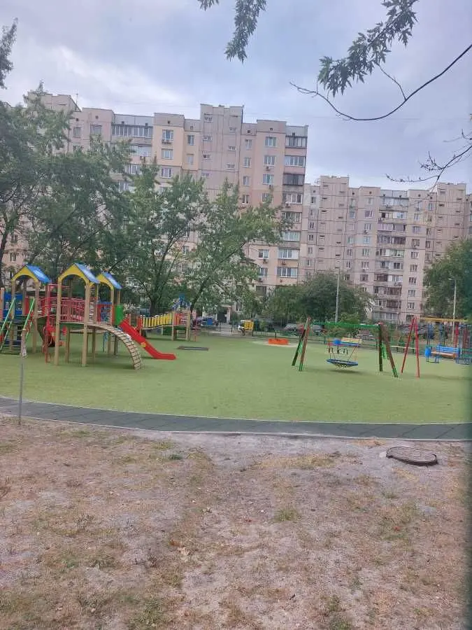 Фото Зняти 3 кімнатну квартиру, Архітектора Вербицького вул. 10 Київ в довгострокову оренду, ціна: 12500 UAH, код 8582