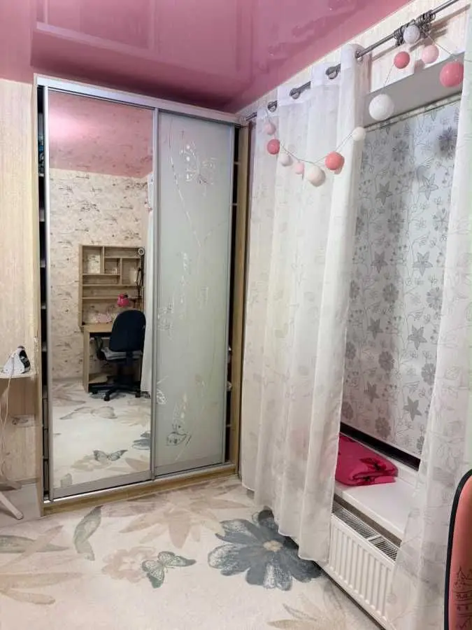 Фото Зняти 1 кімнатну квартиру, Олександра Довженка вул.  Івано-Франківськ в довгострокову оренду, ціна: 450 USD, код 8584