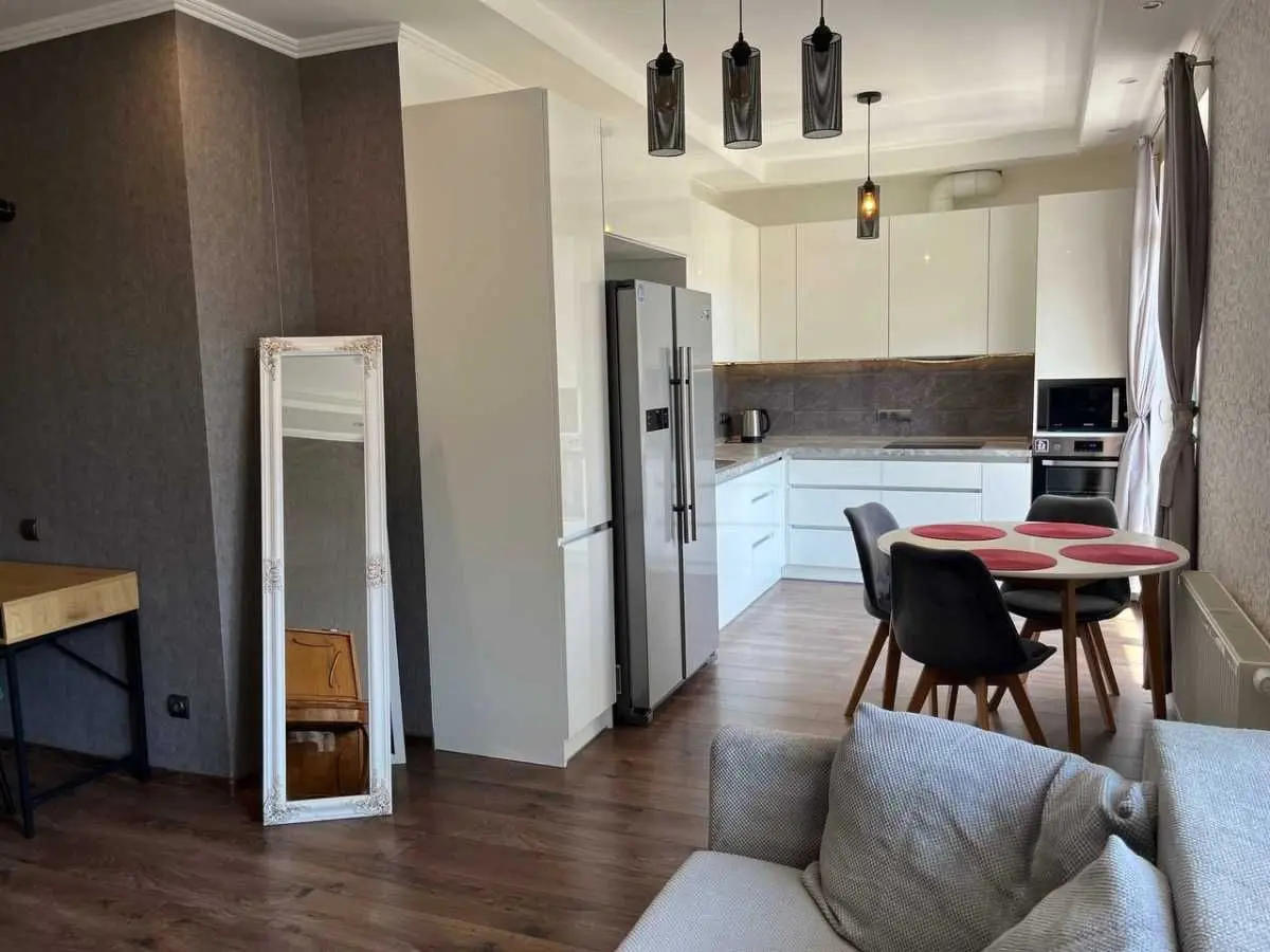 Фото Selling a 1-room apartment, 68 sq.m., Mykhaila Maksymovycha Street (Onufriia Trutenka Street) 28 Kyiv, price: 116500 USD, code 8585