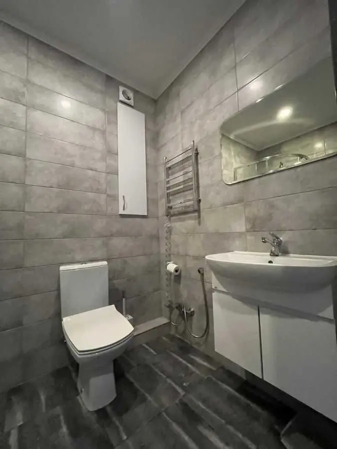 Фото Selling a 1-room apartment, 68 sq.m., Mykhaila Maksymovycha Street (Onufriia Trutenka Street) 28 Kyiv, price: 116500 USD, code 8585