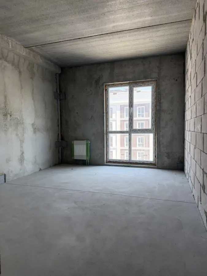 Фото Selling a 1-room apartment, 41.11 sq.m., Mykhaila Maksymovycha Street (Onufriia Trutenka Street)  Kyiv, price: 60000 USD, code 8587