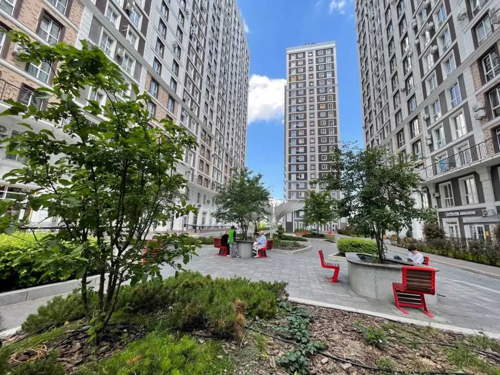 Фото Selling a 1-room apartment, 41 sq.m., Mykhaila Maksymovycha Street (Onufriia Trutenka Street)  Kyiv, price: 65000 USD, code 8591