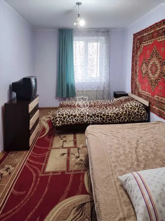 Фото Selling a 1-room apartment, 37.8 sq.m., Svitla Street 3д Kyiv, price: 32000 USD, code 8592