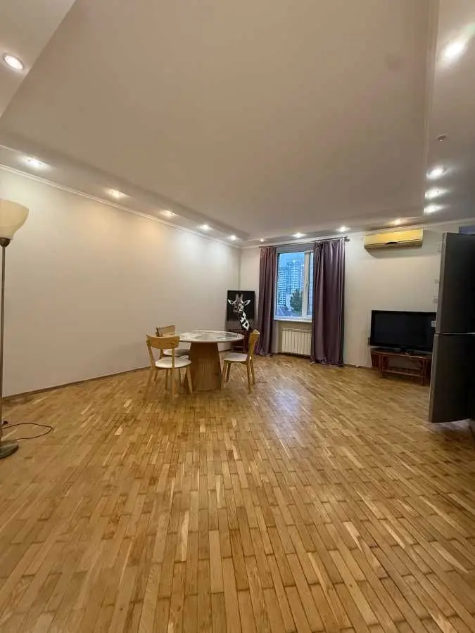 Фото Rent a 3-room apartment, Mykhaila Boichuka Street 9/12 Kyiv for long-term rent, price: 25000 UAH, code 8609