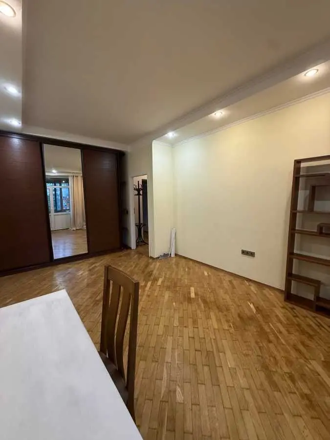 Фото Rent a 3-room apartment, Mykhaila Boichuka Street 9/12 Kyiv for long-term rent, price: 25000 UAH, code 8609