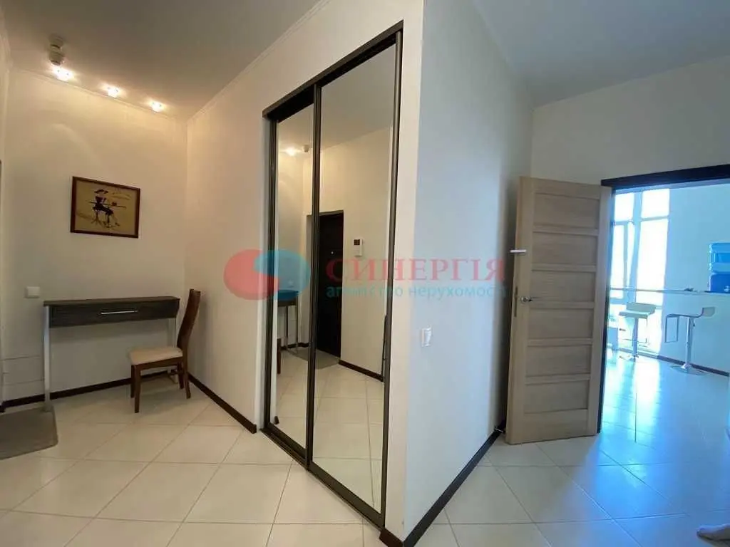 Фото Selling a 3-room apartment, 104 sq.m., Dmytrivska Street 80 Kyiv, price: 189000 USD, code 8612