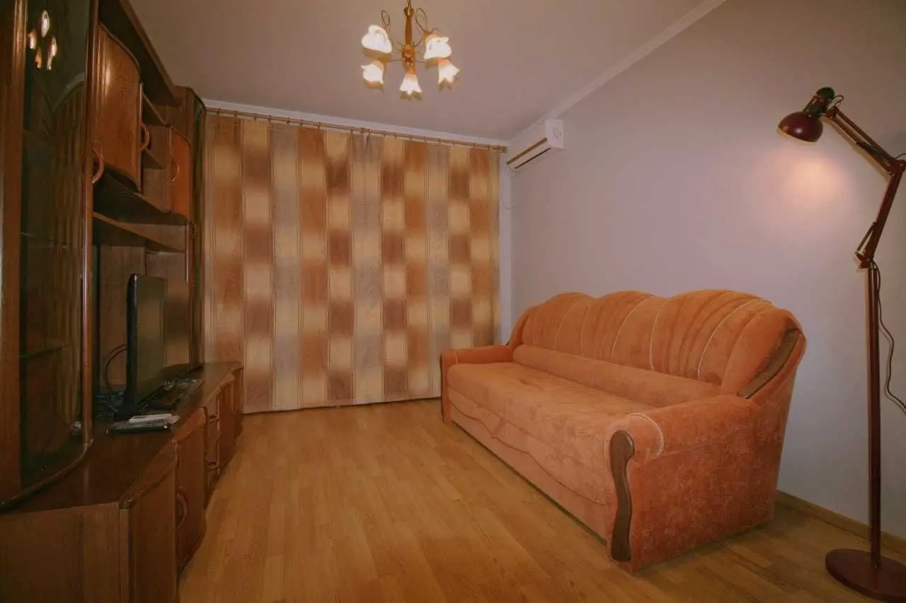 Фото Rent a 2-room apartment, Mashynobudivna Street 21 Kyiv for long-term rent, price: 17000 UAH, code 8613