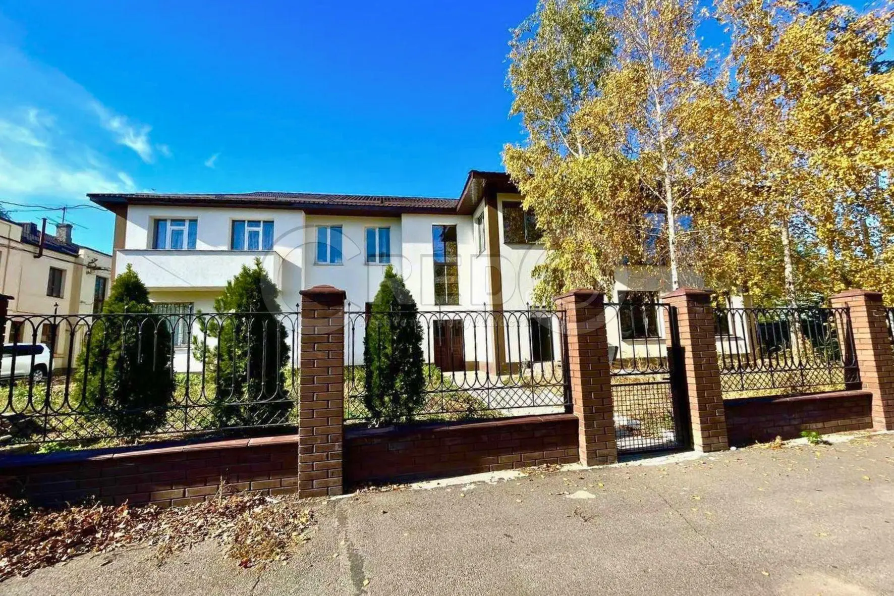 Фото Selling a 7-room apartment, 197 sq.m., Pervomaiska Street 20 Kryvyi Rih, price: 120000 $, code 8616