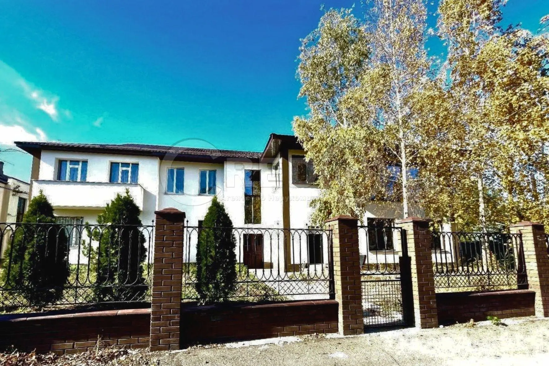 Фото Selling a 7-room apartment, 197 sq.m., Pervomaiska Street 20 Kryvyi Rih, price: 120000 $, code 8616