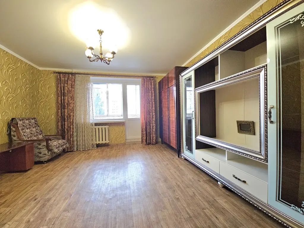 Фото Зняти 1 кімнатну квартиру, Романа Шухевича просп. (Генерала Ватутіна) 22 Київ в довгострокову оренду, ціна: 8500 UAH, код 8617