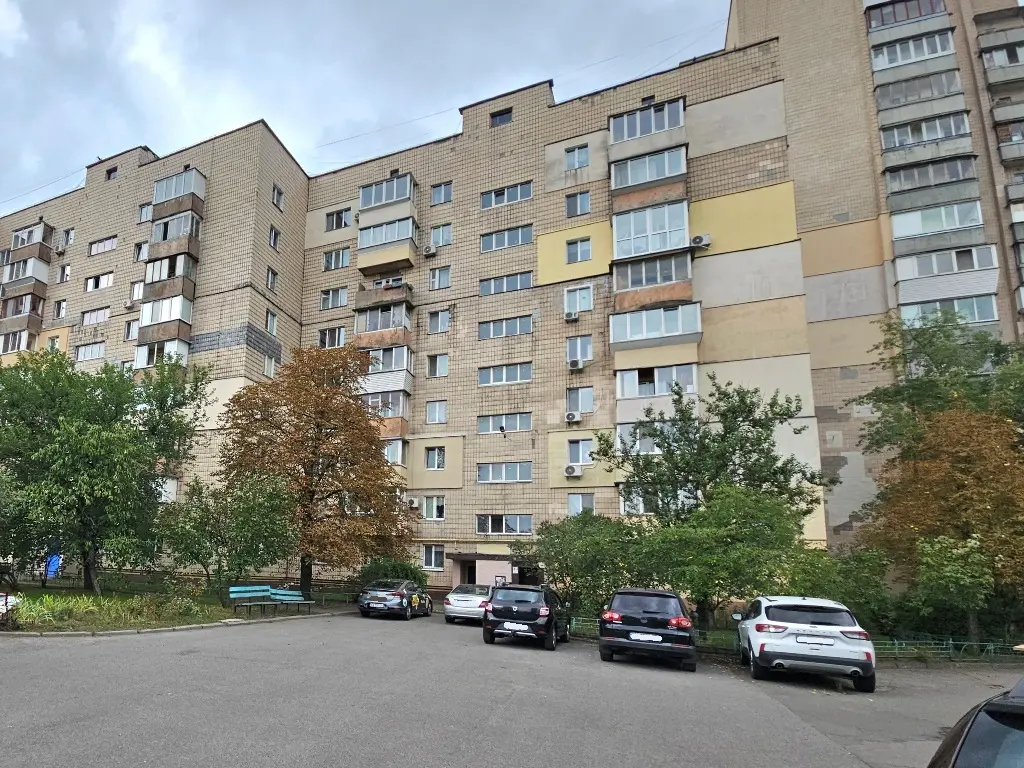 Фото Зняти 1 кімнатну квартиру, Романа Шухевича просп. (Генерала Ватутіна) 22 Київ в довгострокову оренду, ціна: 8500 UAH, код 8617