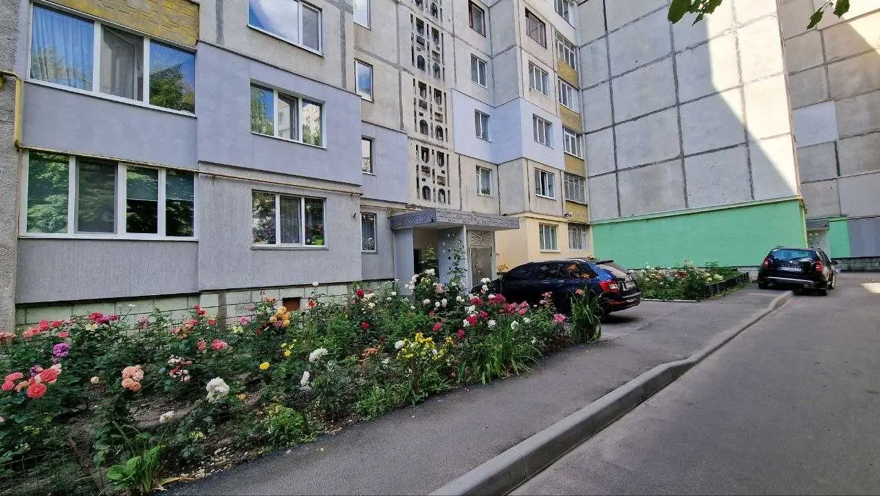 Фото Продаю 2 кімнатну квартиру, 53 кв. м, Нечуя-Левицького вул.  Біла Церква, ціна: 62000 USD, код 8619