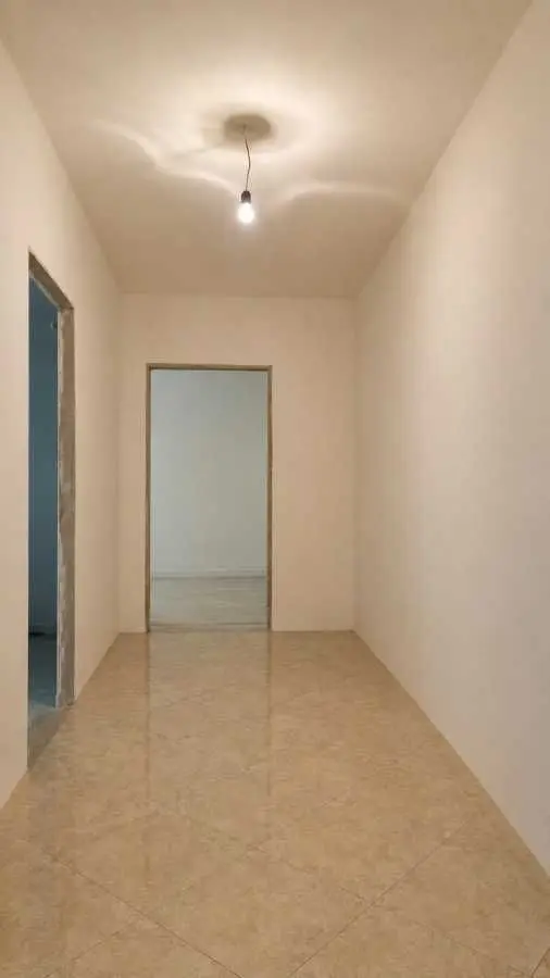 Фото Продаю 2 кімнатну квартиру, 53 кв. м, Нечуя-Левицького вул.  Біла Церква, ціна: 62000 USD, код 8619