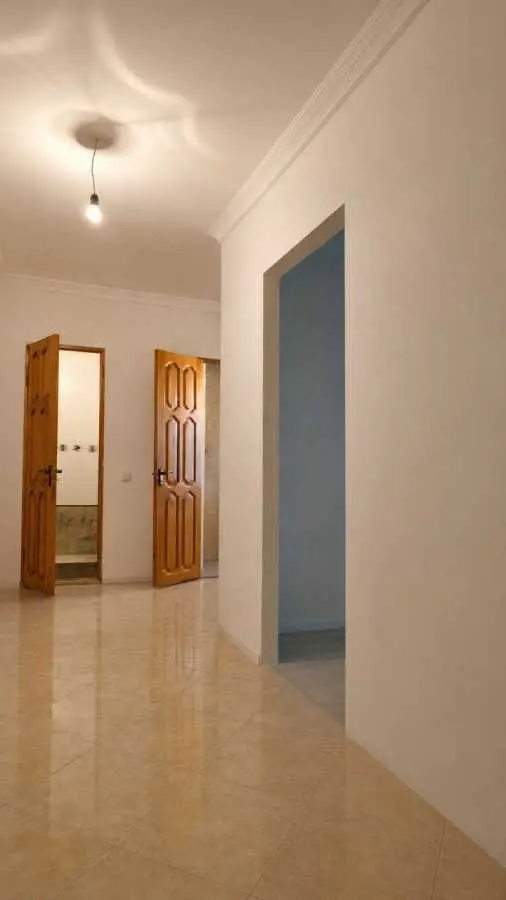 Фото Продаю 2 кімнатну квартиру, 53 кв. м, Нечуя-Левицького вул.  Біла Церква, ціна: 62000 USD, код 8619