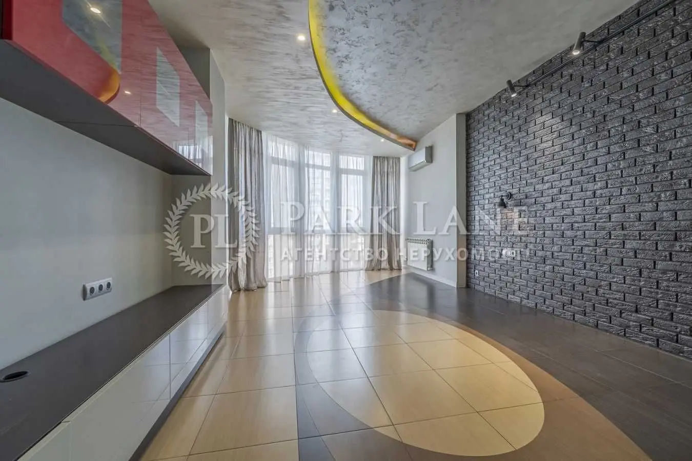 Фото Продаю 3 кімнатну квартиру, 128.2 кв. м, Миколи Міхновського бульв. (Дружби Народів) 14е Київ, ціна: 199000 USD, код 8621
