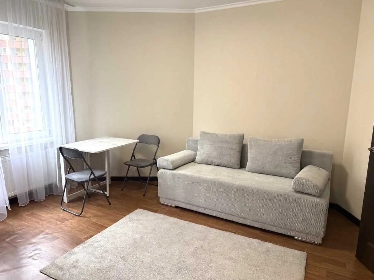 Фото Зняти 1 кімнатну квартиру, Лермонтова вул. 5д Київ в довгострокову оренду, ціна: 16000 UAH, код 8622