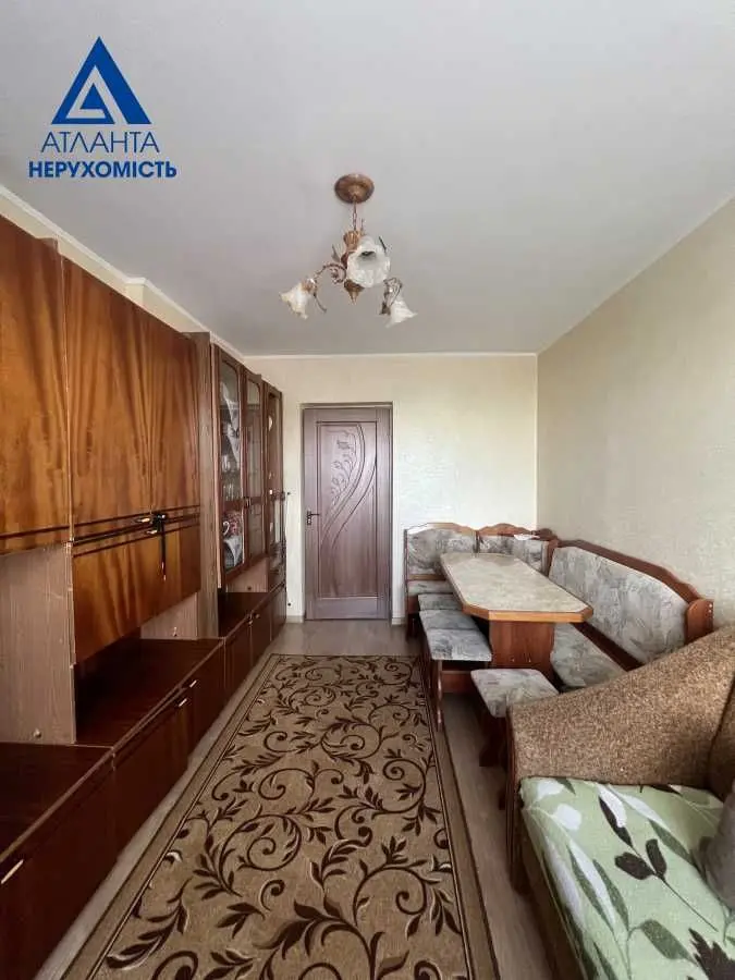Фото Продаю 2 кімнатну квартиру, 33 кв. м, Митрополита Андрея Шептицького вул. 32 Луцьк, ціна: 35000 USD, код 8628