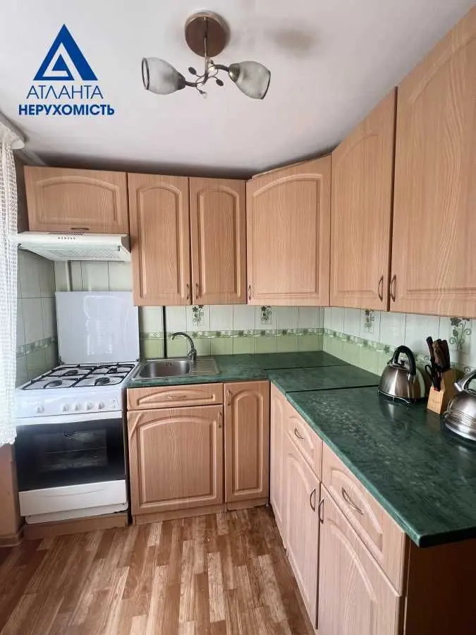 Фото Продаю 2 кімнатну квартиру, 33 кв. м, Митрополита Андрея Шептицького вул. 32 Луцьк, ціна: 35000 USD, код 8628