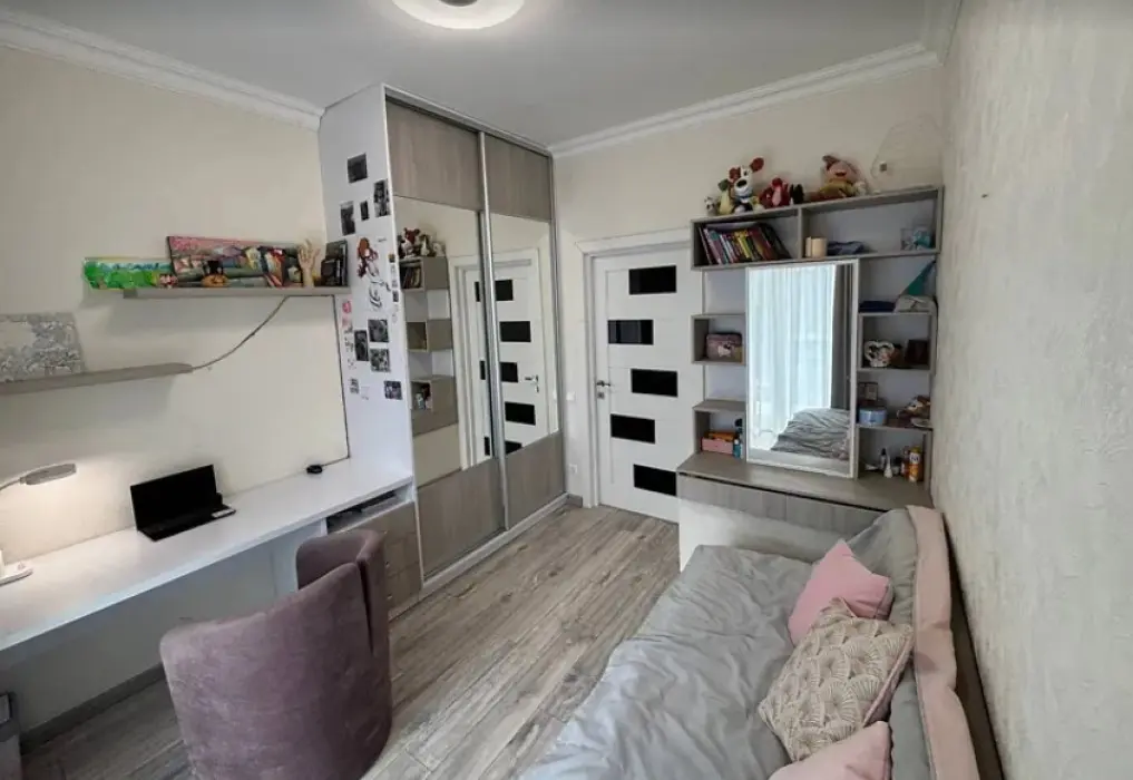 Фото Снять дом, 52-я Садовая ул.  Киев в долгосрочную аренду, цена: 3000 $, код 8632