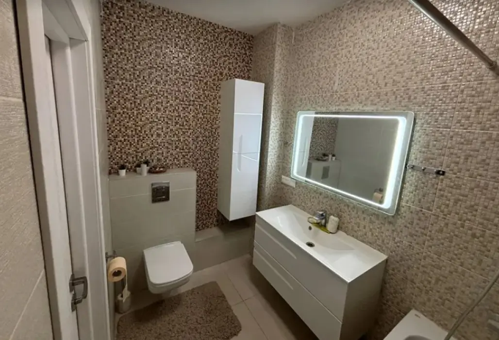 Фото Снять дом, 52-я Садовая ул.  Киев в долгосрочную аренду, цена: 3000 $, код 8632