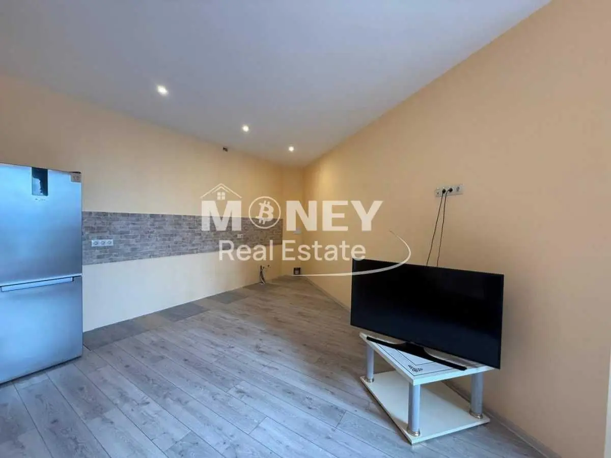 Фото Продаю 1 кімнатну квартиру, 60 кв. м, Київ, ціна: 168000 USD, код 8633
