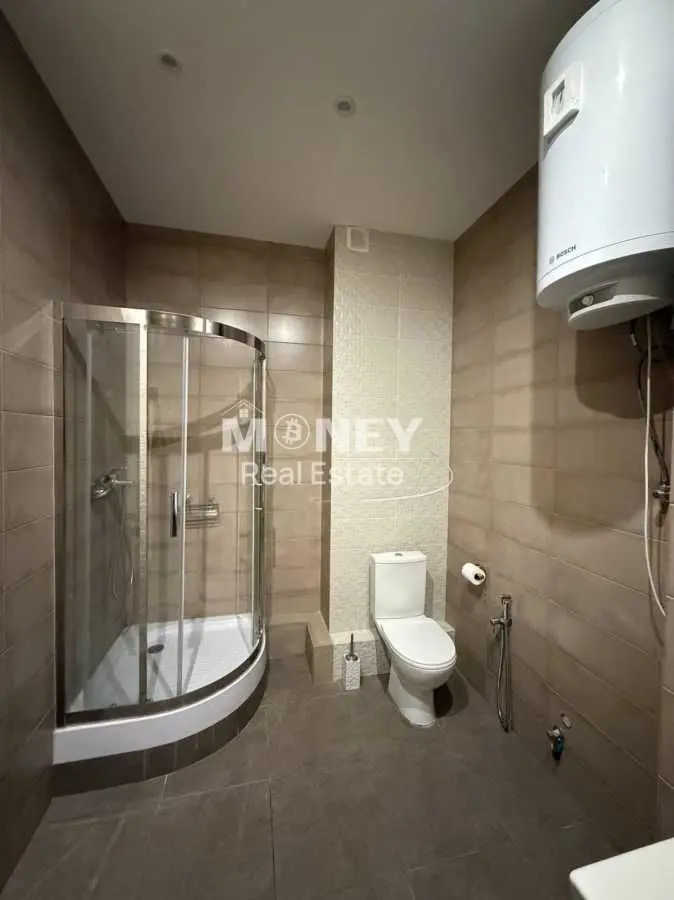 Фото Продаю 1 кімнатну квартиру, 60 кв. м, Київ, ціна: 168000 USD, код 8633