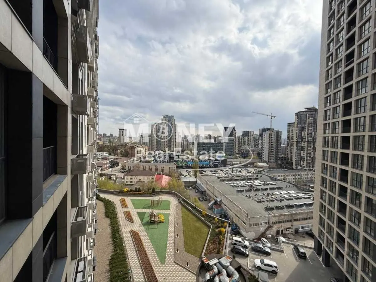 Фото Продаю 1 кімнатну квартиру, 60 кв. м, Київ, ціна: 168000 USD, код 8633