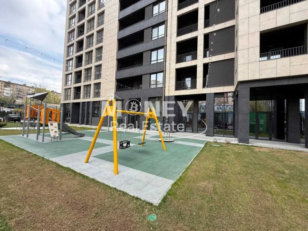 Фото Продаю 1 кімнатну квартиру, 60 кв. м, Київ, ціна: 168000 USD, код 8633