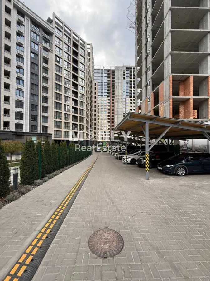 Фото Продаю 1 кімнатну квартиру, 60 кв. м, Київ, ціна: 168000 USD, код 8633