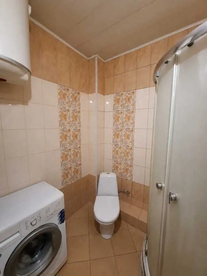 Фото Продаю 1 кімнатну квартиру, 38 кв. м, Харківське шосе  Київ, ціна: 45000 USD, код 8634