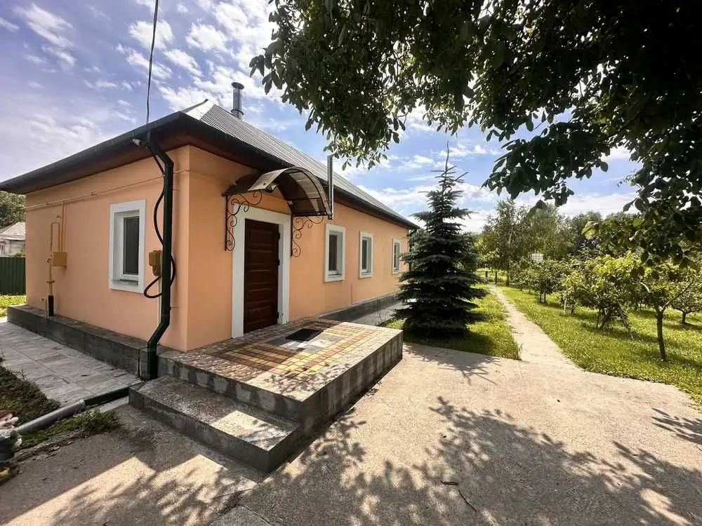 Фото Selling a house, 55 sq.m., Kyivska Street  Voronkiv, price: 2610959 UAH, code 8635