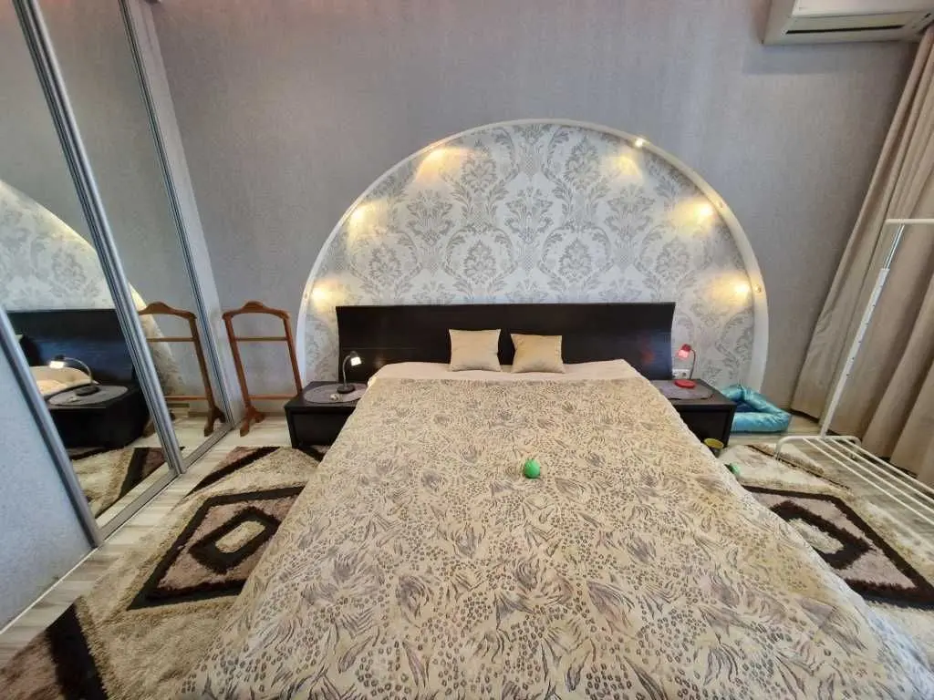 Фото Rent a 3-room apartment, Biloruska Street 3 Kyiv for long-term rent, price: 32000 UAH, code 8638