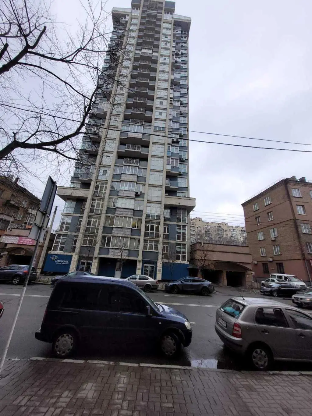 Фото Rent a 3-room apartment, Biloruska Street 3 Kyiv for long-term rent, price: 32000 UAH, code 8638