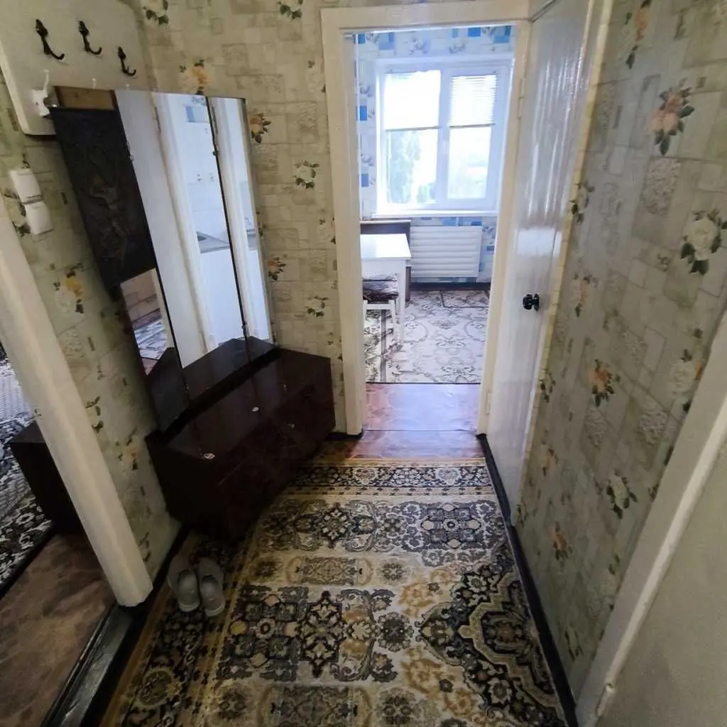 Фото Selling a 1-room apartment, 35 sq.m., Nahorna street  Bila Tserkva, price: 46000 USD, code 8640
