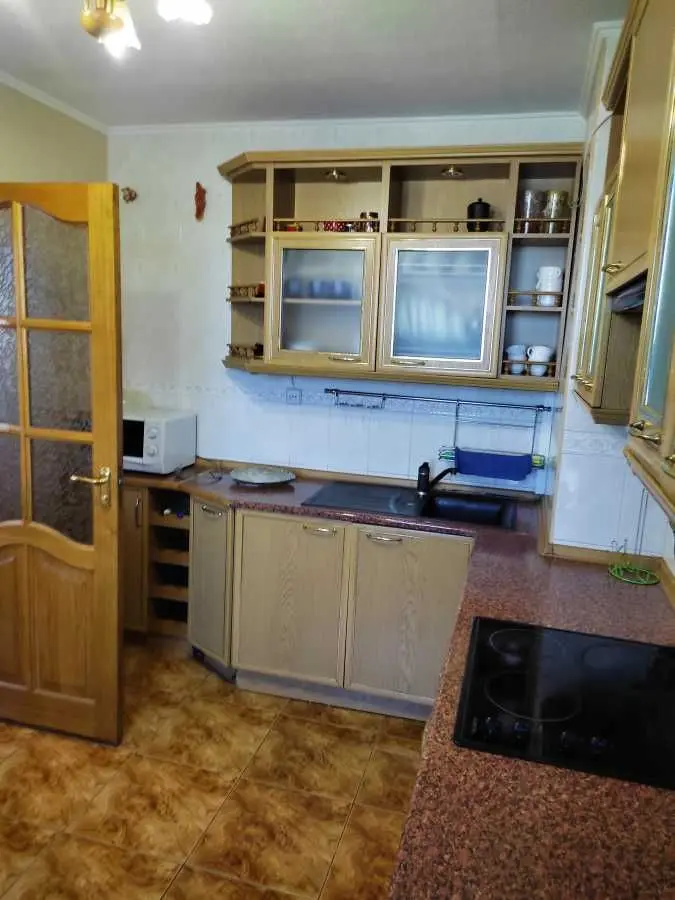 Фото Зняти 2 кімнатну квартиру, Берестейський просп. (Перемоги)  Київ в довгострокову оренду, ціна: 17000 UAH, код 8643