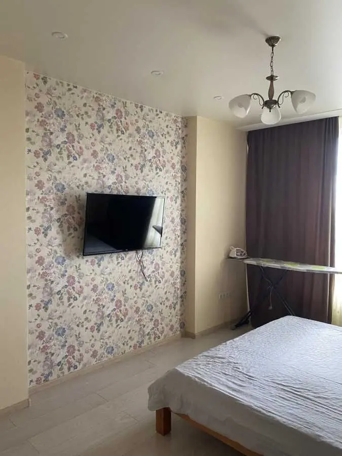 Фото Зняти 1 кімнатну квартиру, Солом’янська вул. 20в Київ в довгострокову оренду, ціна: 23000 UAH, код 8645