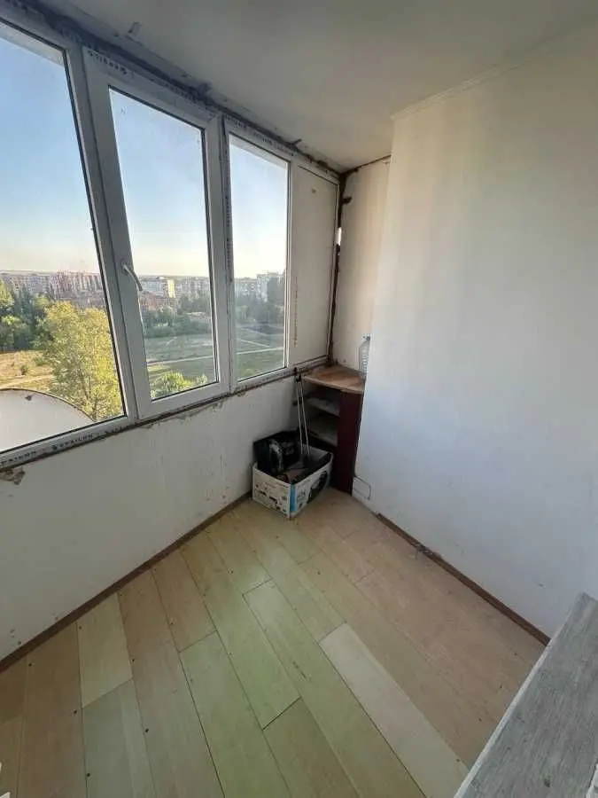 Фото Selling a 3-room apartment, 65 sq.m., Mlynivska Street 33 Rivne, price: 56000 USD, code 8648