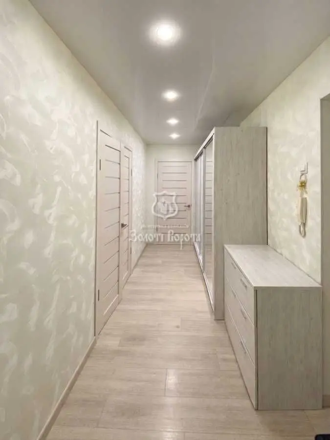 Фото Selling a 2-room apartment, 51.5 sq.m., Ihorya Kachurovskoho lane (Mykoly Rudnieva Lane) 1 Kyiv, price: 68000 USD, code 8649