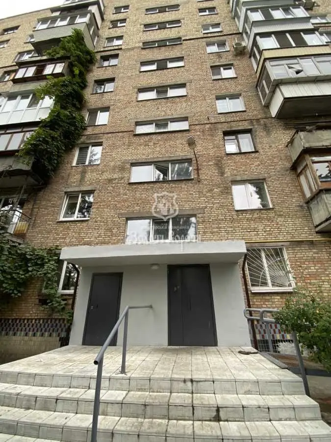 Фото Selling a 2-room apartment, 51.5 sq.m., Ihorya Kachurovskoho lane (Mykoly Rudnieva Lane) 1 Kyiv, price: 68000 USD, code 8649
