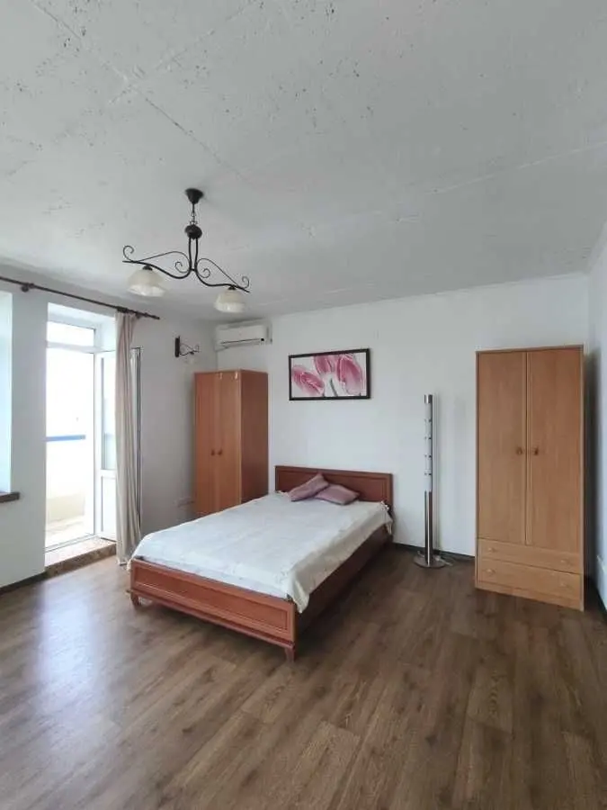 Фото Selling a 1-room apartment, 57 sq.m., Mykhaila Derehusa Street  Kyiv, price: 99000 USD, code 8652