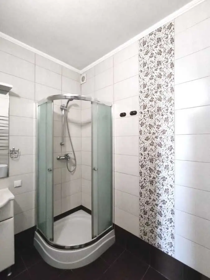 Фото Selling a 1-room apartment, 57 sq.m., Mykhaila Derehusa Street  Kyiv, price: 99000 USD, code 8652